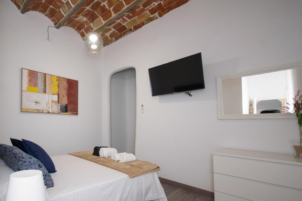 Apartahotel Casa Batito L'Hospitalet de Llobregat Esterno foto