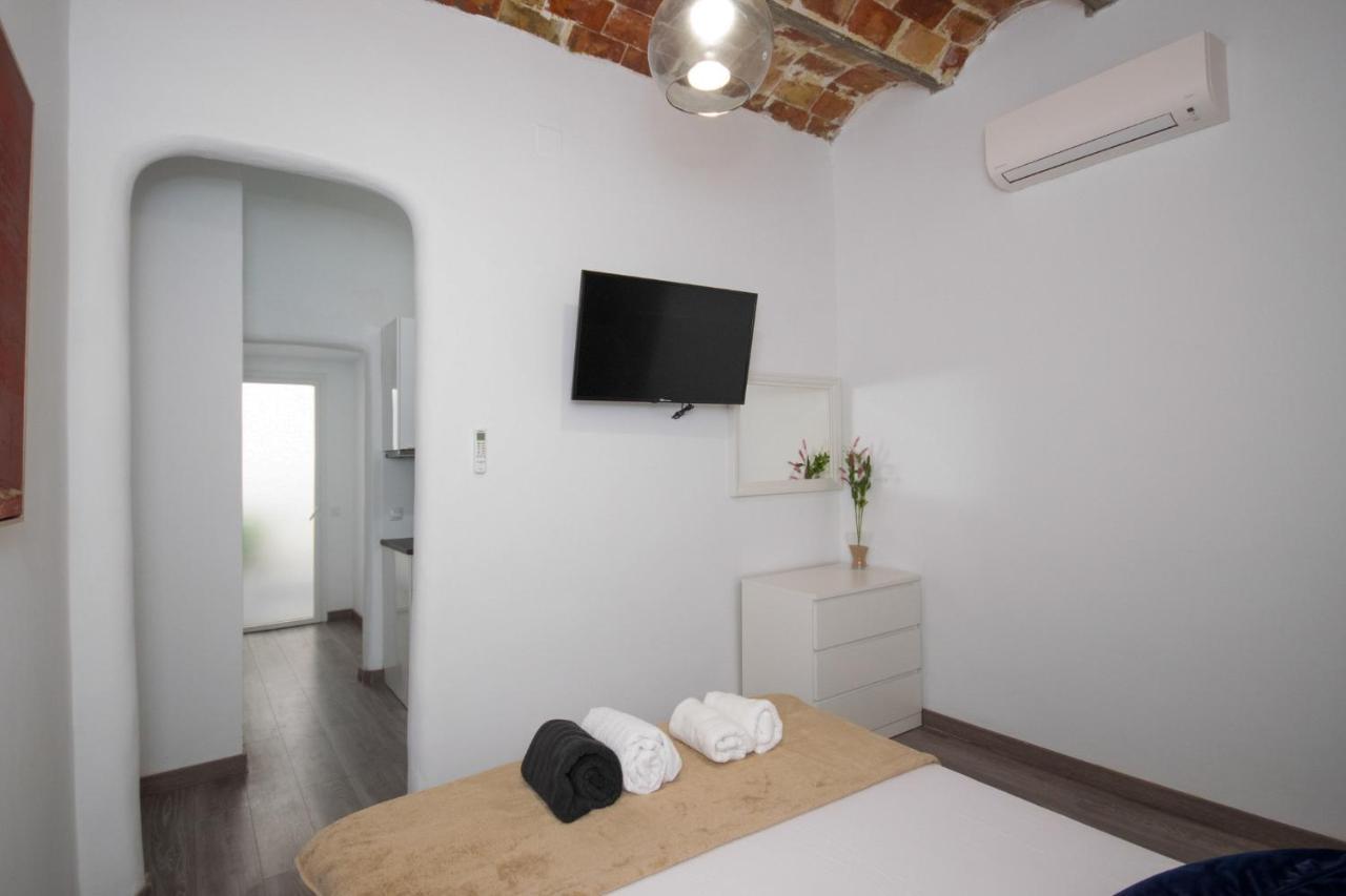 Apartahotel Casa Batito L'Hospitalet de Llobregat Esterno foto
