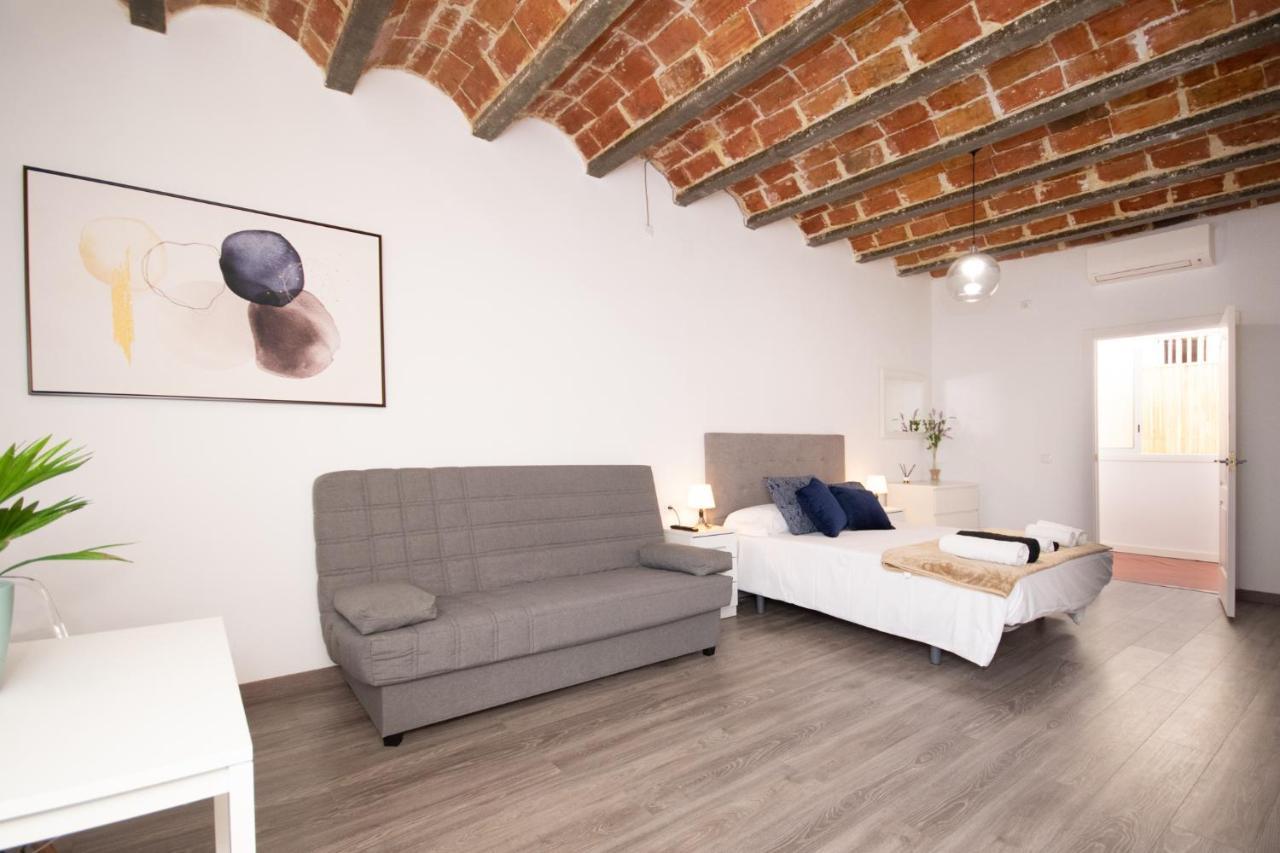 Apartahotel Casa Batito L'Hospitalet de Llobregat Esterno foto